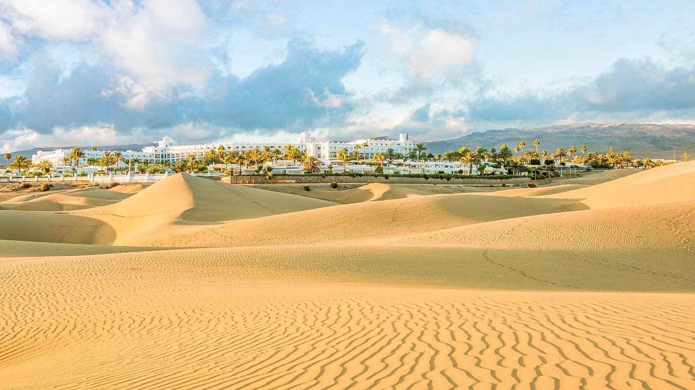 Maspalomas: A Guide to the Best Local Attractions