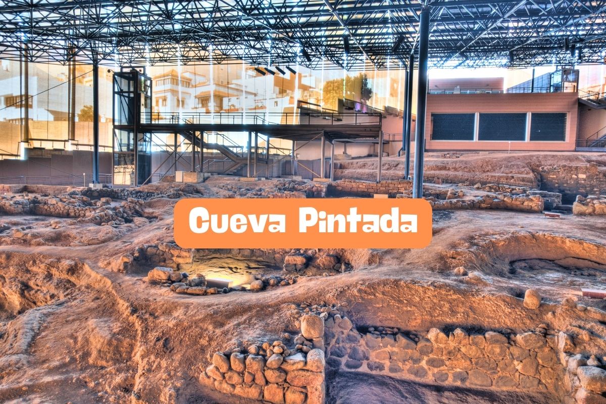 Museo y Parque Arqueológico Cueva Pintada: Descubre la historia de Gran Canaria