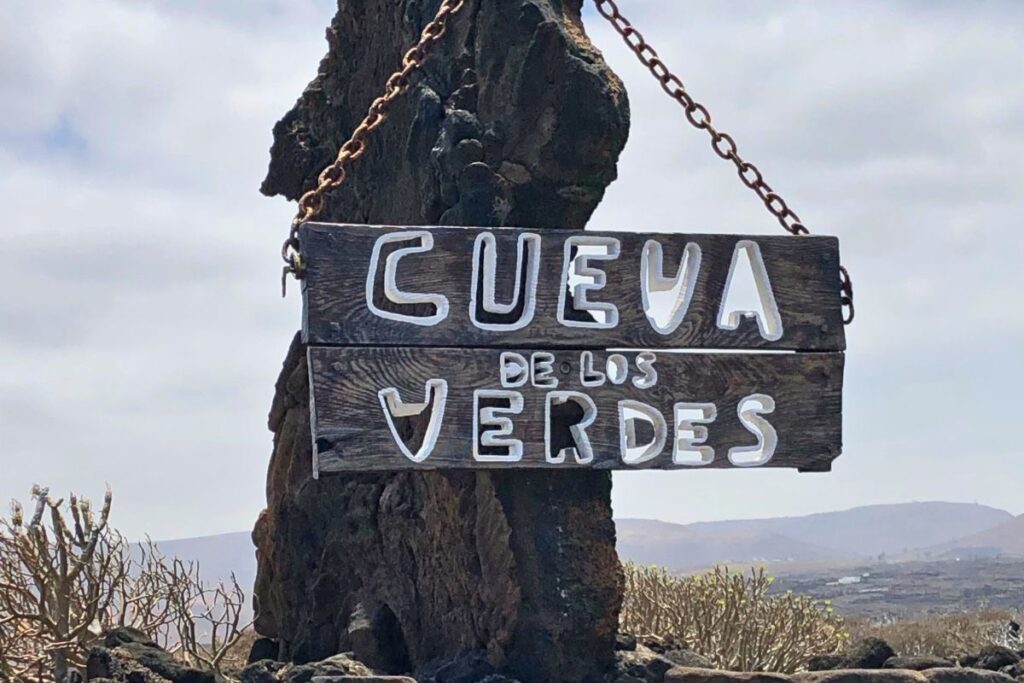 ¿Cuánto tiempo se tarda en ver la Cueva de los Verdes en Lanzarote?